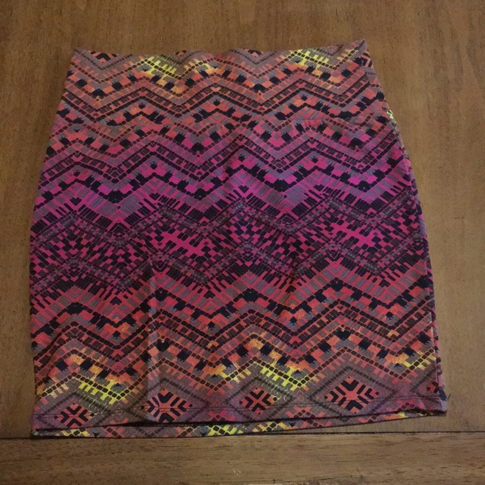 Tribal print skirt